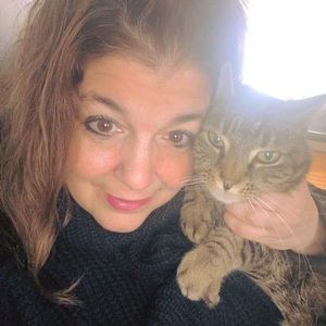 Meet your Posher, Gina